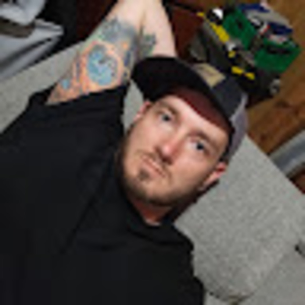 Meet your Posher, Kyle